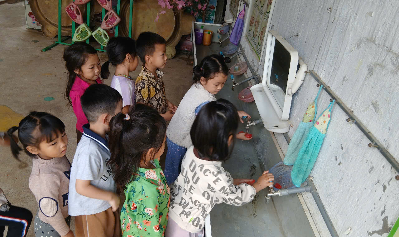 ẢNH RỬA TAY